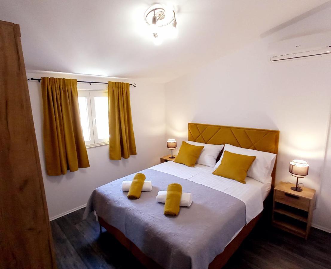 Apartmani Omrcen Башка-Вода Екстер'єр фото