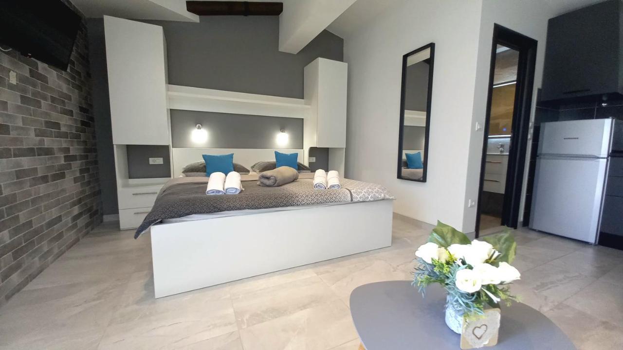 Apartmani Omrcen Башка-Вода Екстер'єр фото