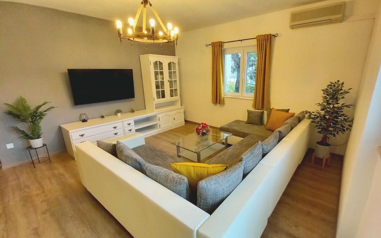 Apartmani Omrcen Башка-Вода Екстер'єр фото