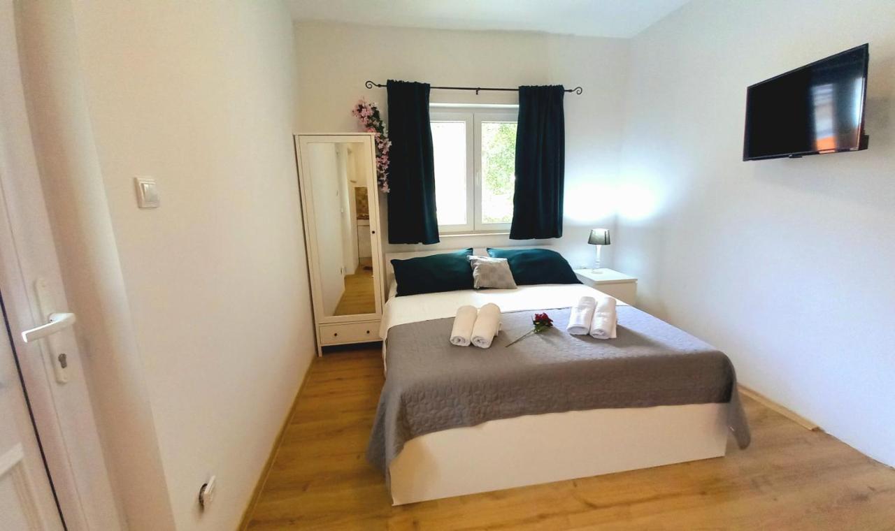 Apartmani Omrcen Башка-Вода Номер фото